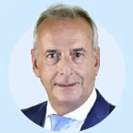 Portrait de Jacques Kossowski, Président de l'AMD92, Maire de Courbevoie